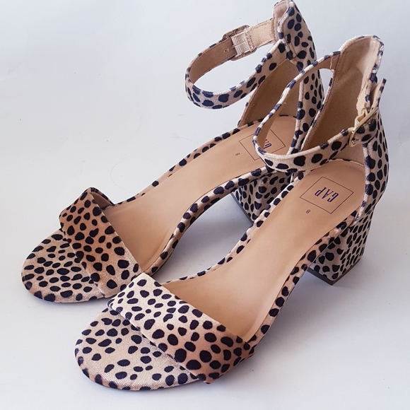 GAP Brown Cheetah Block Heel Sandals - Picture 4 of 10